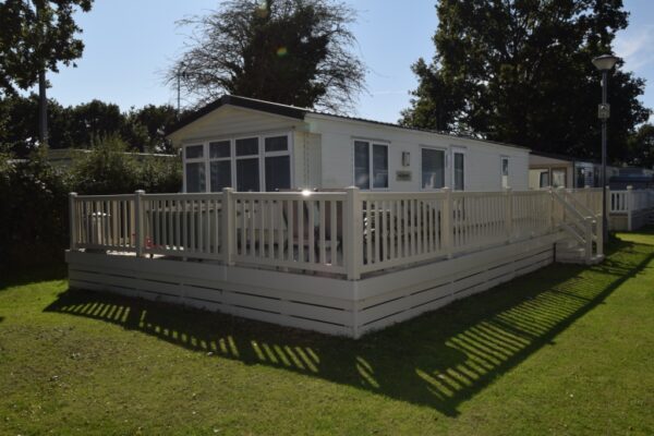 Willerby Salisbury 2010 37 x 12 Plot OW35