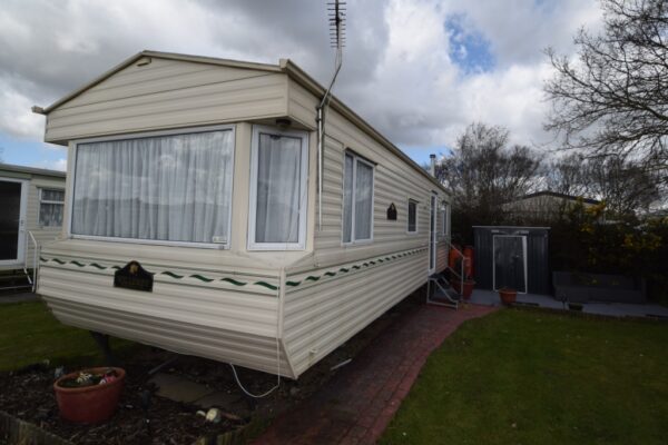 Willerby Salisbury 2001 Model - Plot MA17